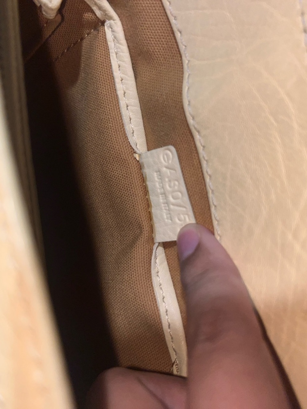 Celine Butter yellow Boogie Bag with Gold Hardware - Picture 6 of 9